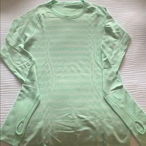 Lululemon Active Top